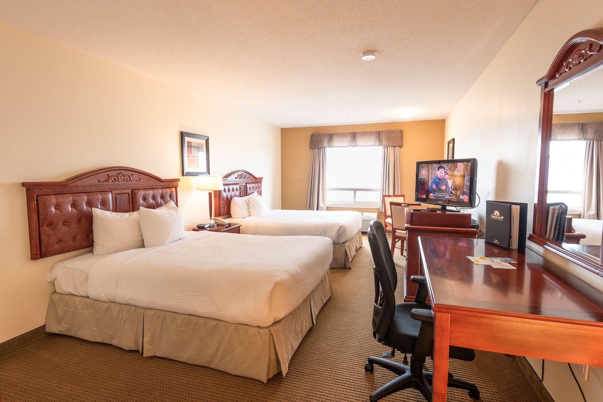 Days Inn By Wyndham Bonnyville Экстерьер фото